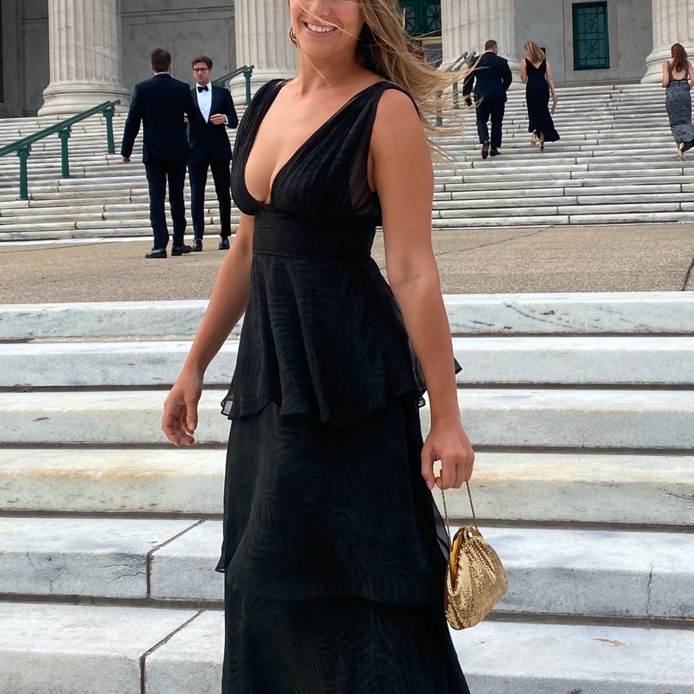 Elegant Black Maxi Dress for Formal Events